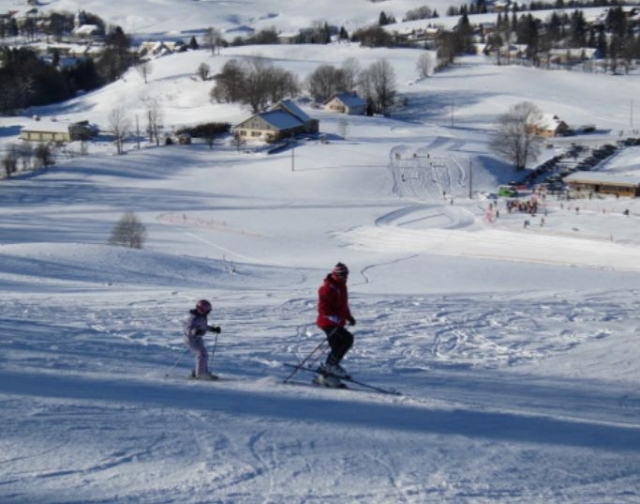  Skischule im Haut Jura 